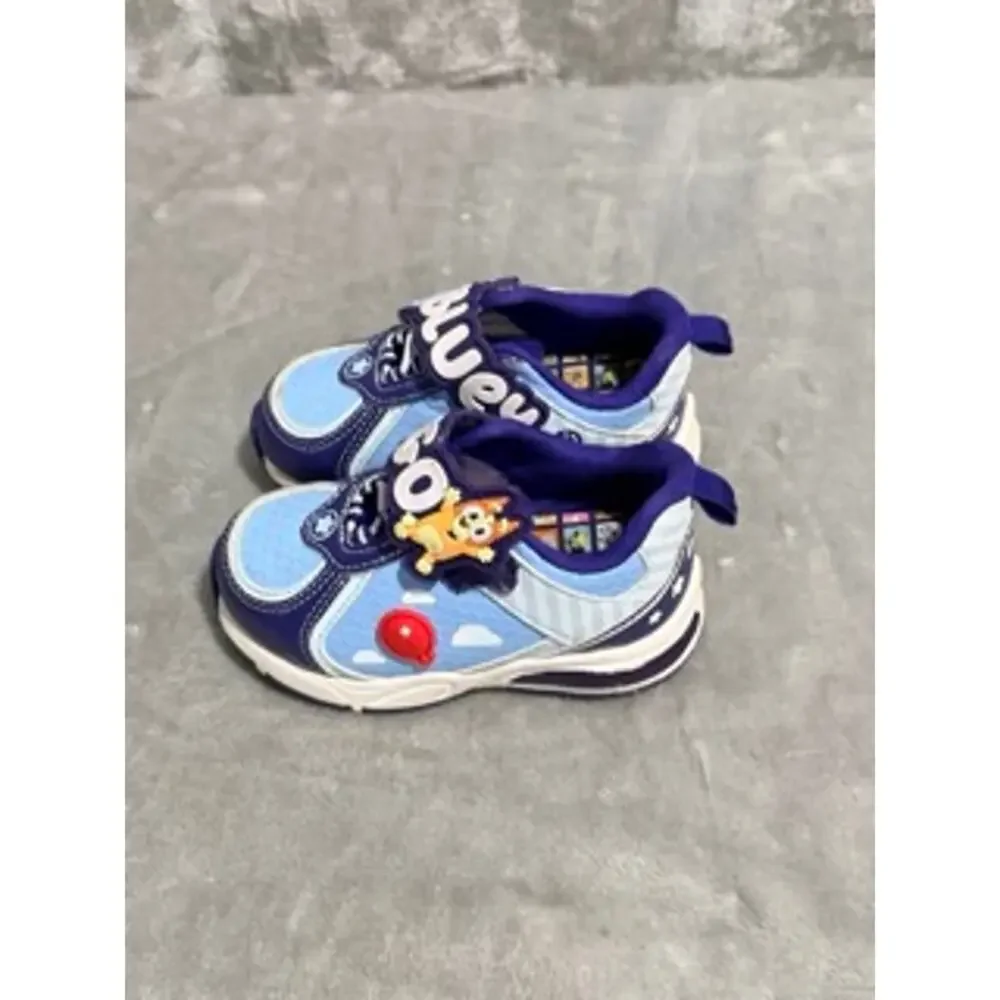 Bluey Bingo Light-Up Kids Sneakers Size 7 Blue Purple